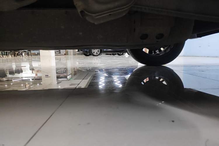 Used NETA V 2022 Pro Long-Range Smart Edition Chassis Rear Left