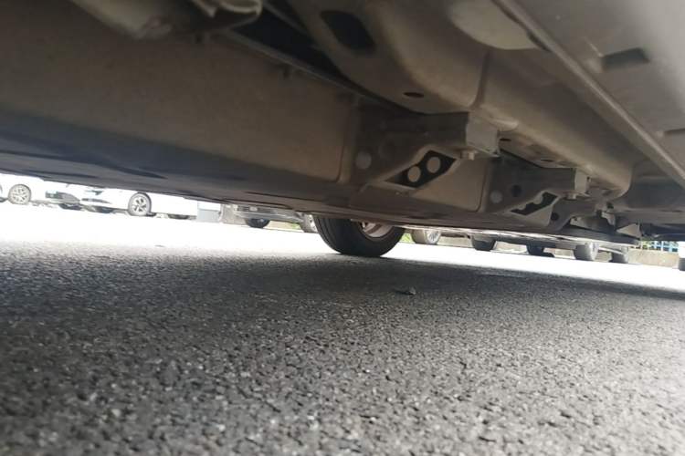 Used NETA V 2022 Pro Long-Range Smart Edition Chassis Rear Right