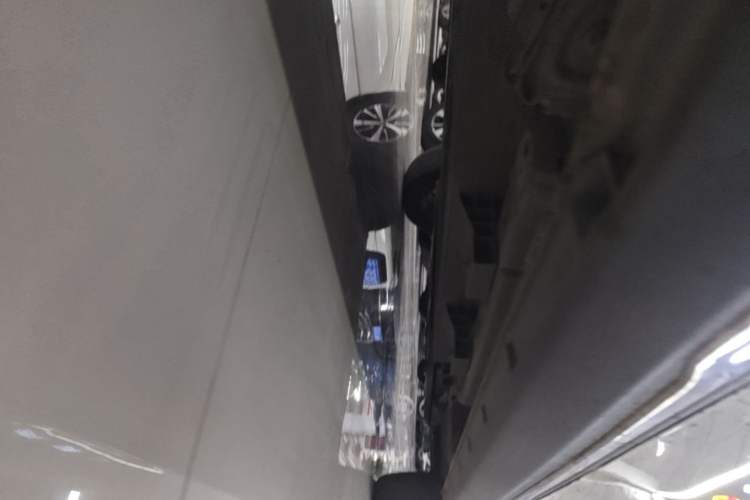 Used NETA V 2022 Chao 300 Lite Lithium Iron Phosphate Chassis Rear Right