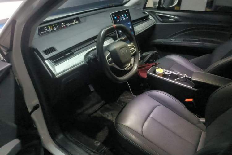 Used NETA V 2022 Chao 400 Driver Seat