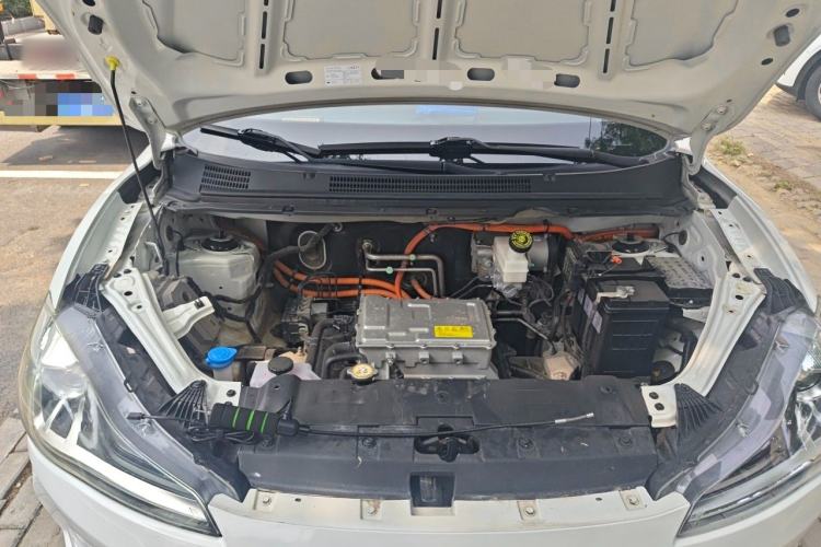 Used NETA V 2022 Chao 400 Industry Edition Engine Bay