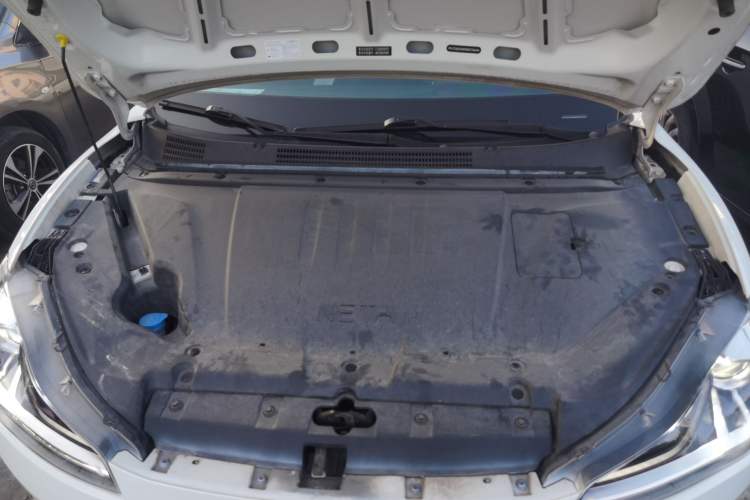 Used NETA V 2022 Pro Long-Range Smart Edition Engine Bay