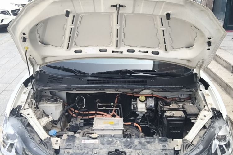 Used NETA V 2022 Chao 300 Industry Custom Edition Engine Bay
