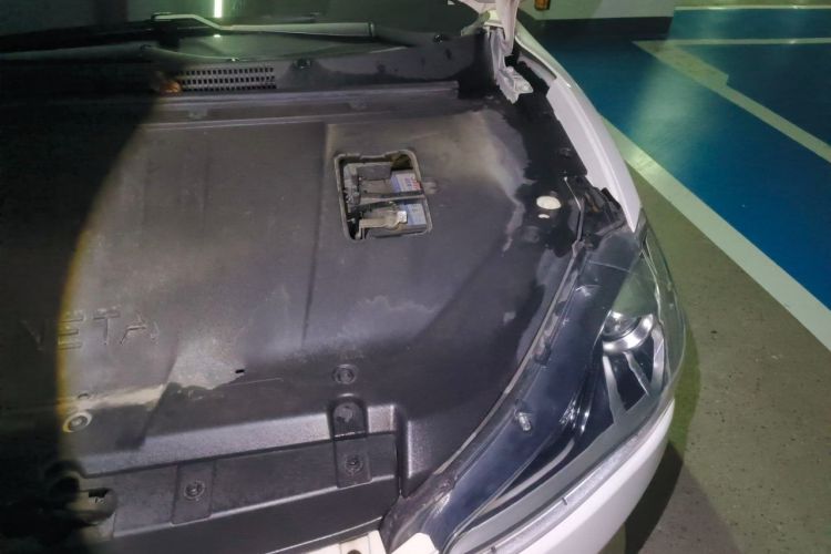 Used NETA V 2022 Chao 400 Engine Bay Left