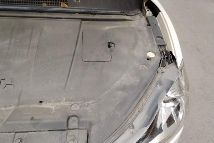 Used NETA V 2022 Pro Long-Range Smart Edition Engine Bay Left