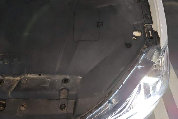 Used NETA V 2022 Chao 400 Lite Engine Bay Left