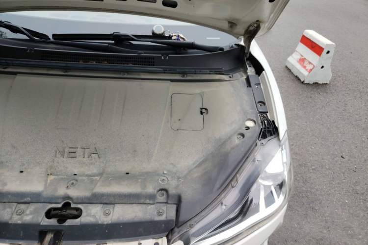 Used NETA V 2022 Chao 400 Lite Engine Bay Left