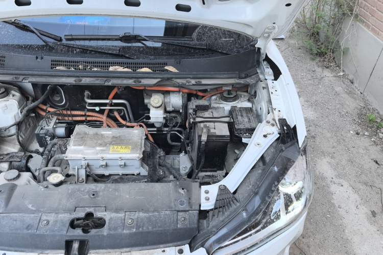 Used NETA V 2022 Chao 400 Pro Engine Bay Left