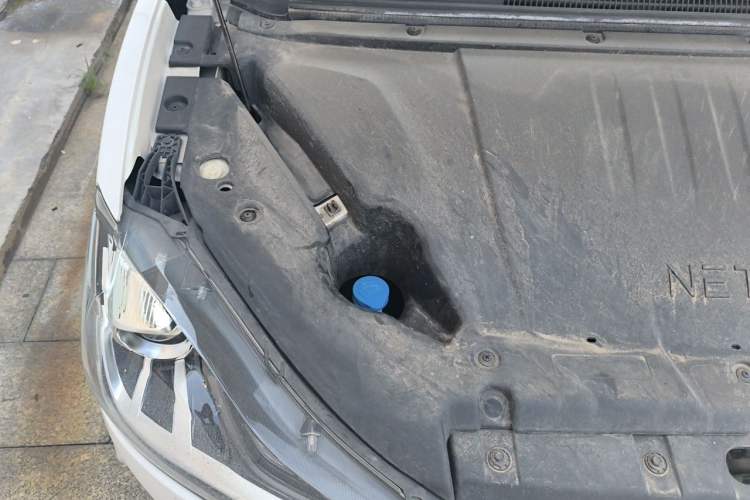 Used NETA V 2022 Chao 400 Lite Engine Bay Right