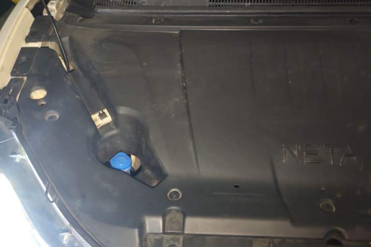 Used NETA V 2022 Chao 400 Lite Engine Bay Right
