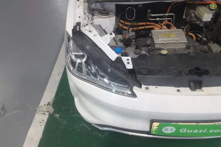 Used NETA V 2022 Chao 300 Lite Ternary Lithium Engine Bay Right