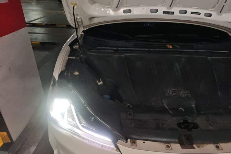 Used NETA V 2022 Chao 400 Lite Engine Bay Right