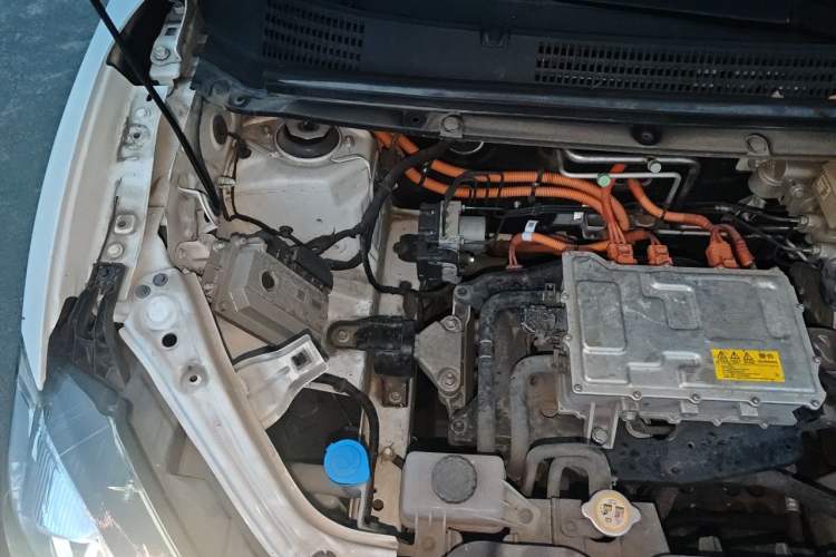 Used NETA V 2022 Chao 400 Lite Engine Bay Right
