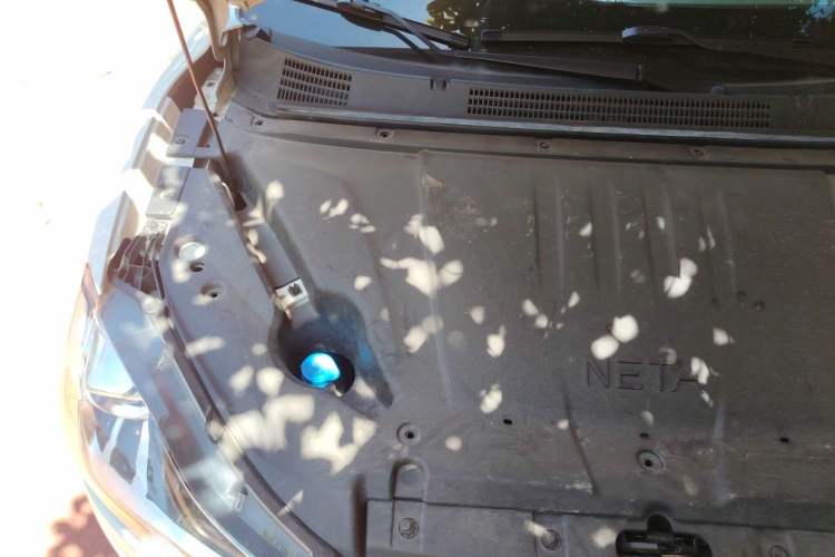 Used NETA V 2022 Chao 400 Lite Engine Bay Right