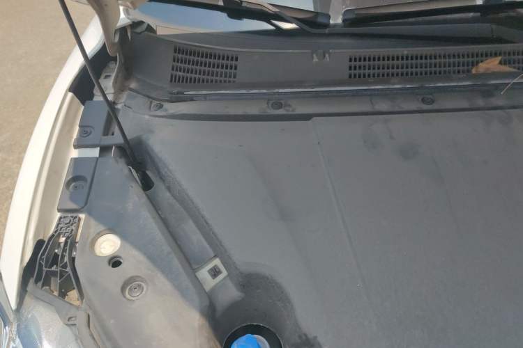 Used NETA V 2022 Chao 400 Lite Engine Bay Right