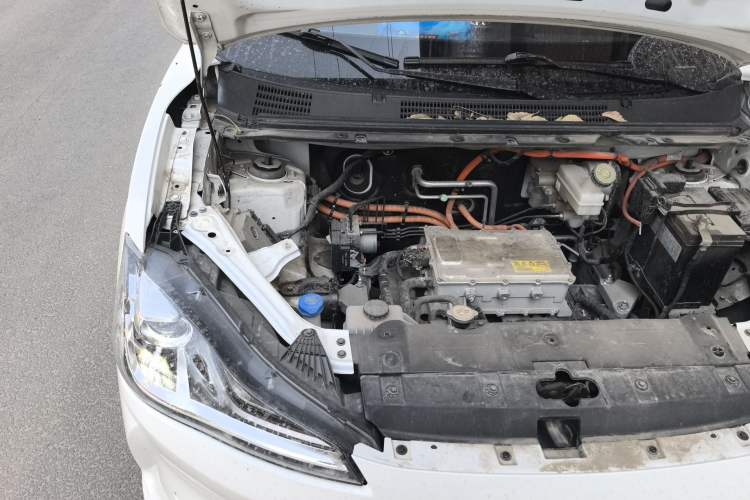 Used NETA V 2022 Chao 400 Pro Engine Bay Right