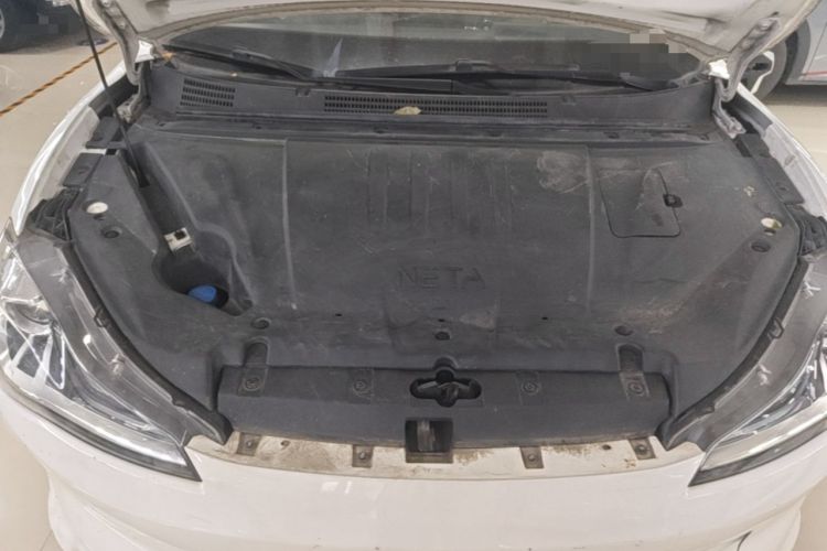 Used NETA V 2022 Chao 300 Lite Lithium Iron Phosphate Engine Bay
