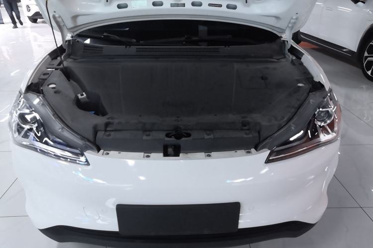 Used NETA V 2022 Pro Long-Range Smart Edition Engine Bay
