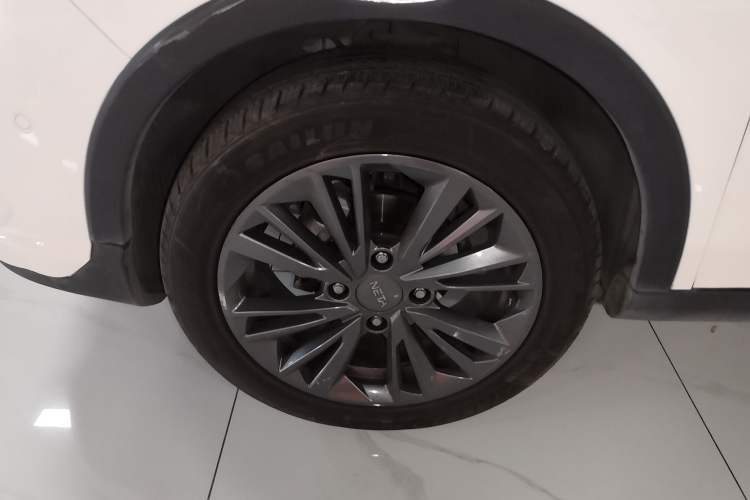Used NETA V 2022 Pro Long-Range Smart Edition Exterior 4