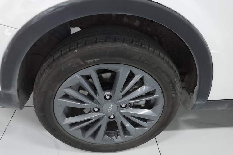 Used NETA V 2022 Pro Long-Range Smart Edition Exterior 5