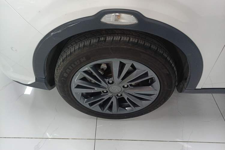 Used NETA V 2022 Pro Long-Range Smart Edition Exterior 7