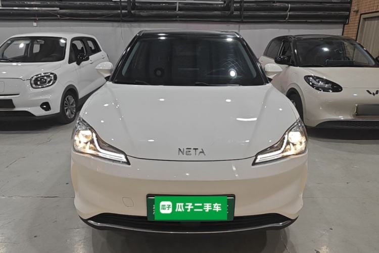 Used NETA V 2022 Chao 300 Lite Lithium Iron Phosphate Front
