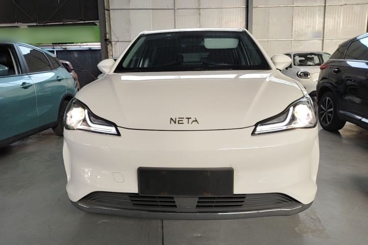 Used NETA V 2022 Chao 300 Lite Lithium Iron Phosphate Front