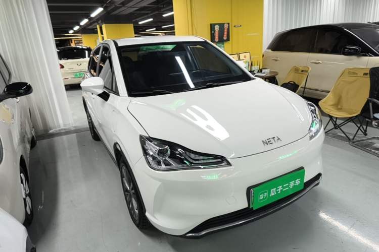 Used NETA V 2022 Chao 400 Lite Front Right 45 Deg
