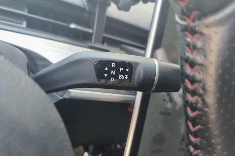 Used NETA V 2022 Chao 400 Lite Gear Lever