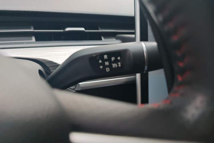 Used NETA V 2022 Chao 400 Lite Gear Lever