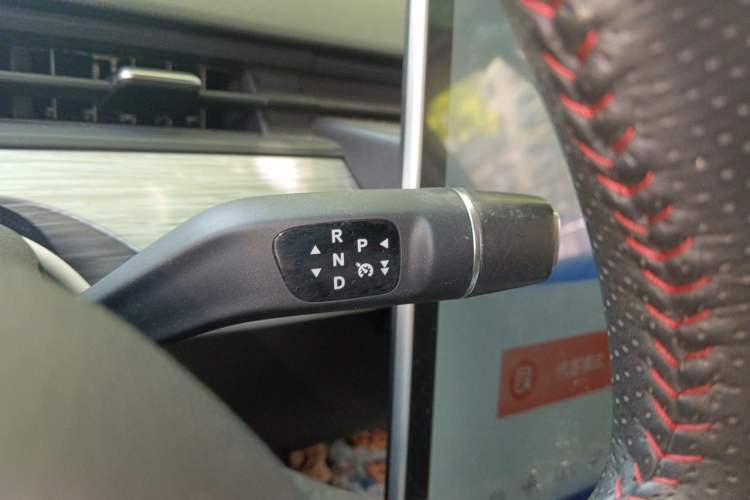 Used NETA V 2022 Chao 400 Lite Gear Lever