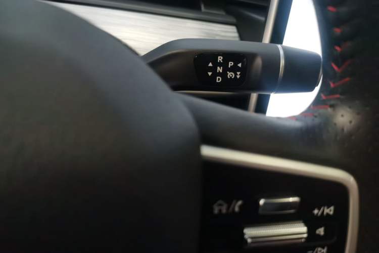 Used NETA V 2022 Chao 400 Lite Gear Lever