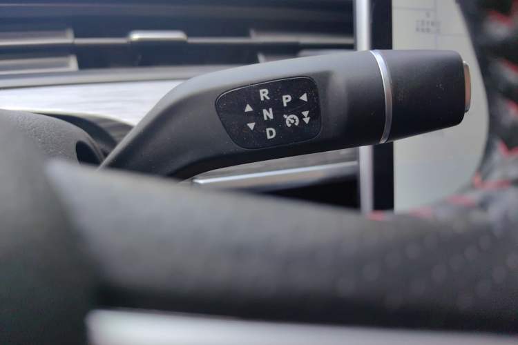 Used NETA V 2022 Chao 400 Lite Gear Lever