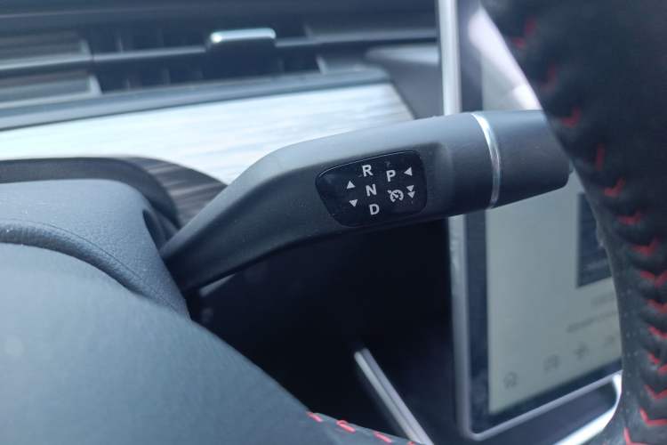 Used NETA V 2022 Chao 400 Lite Gear Lever