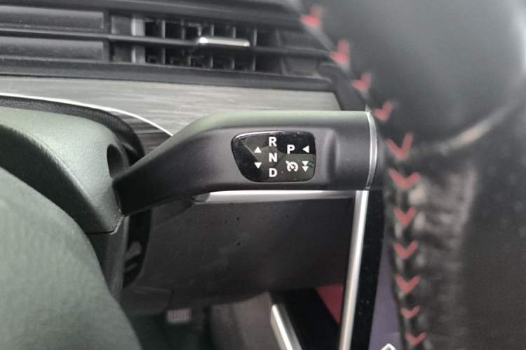 Used NETA V 2022 Chao 400 Lite Gear Lever