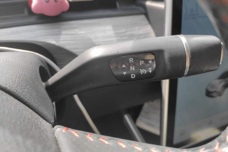 Used NETA V 2022 Chao 400 Lite Gear Lever