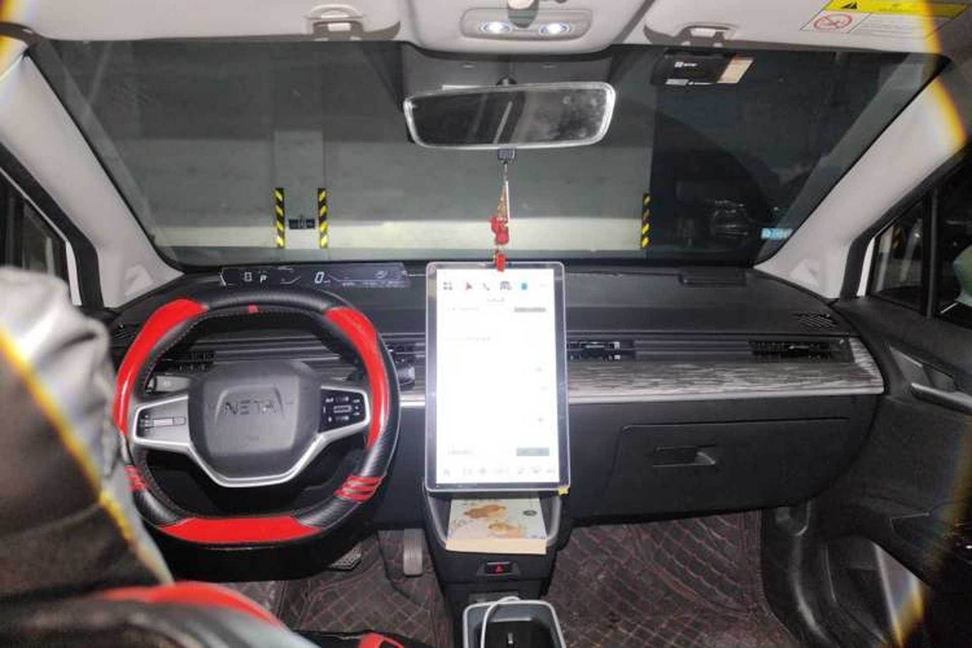 Used NETA V 2022 Chao 400 Lite Headliner