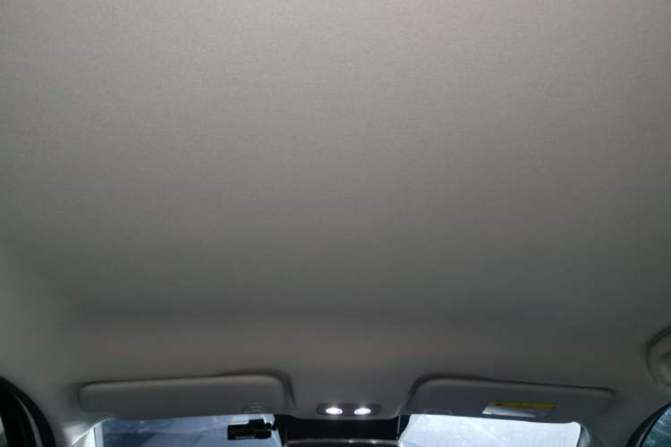 Used NETA V 2022 Chao 400 Lite Headliner