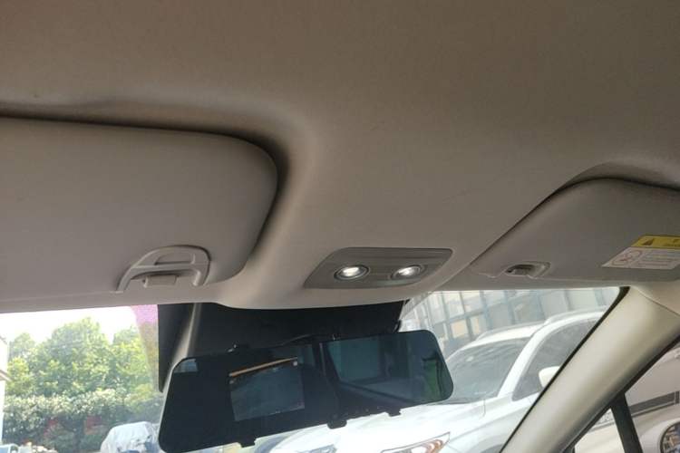 Used NETA V 2022 Pro Industry Custom Edition Headliner