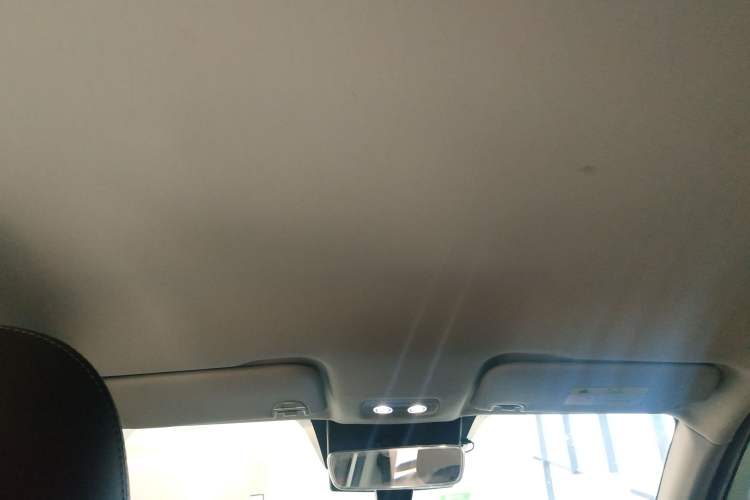 Used NETA V 2022 Chao 400 Lite Headliner