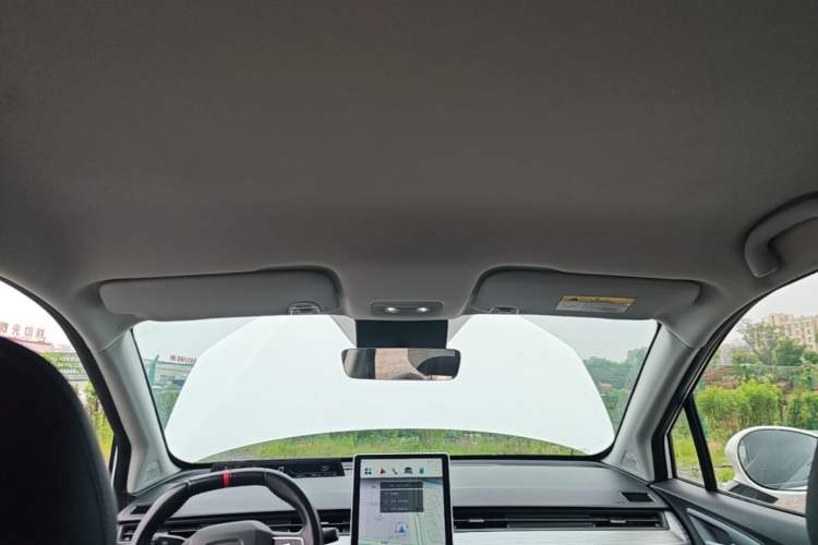 Used NETA V 2022 Chao 300 Lite Lithium Iron Phosphate Headliner
