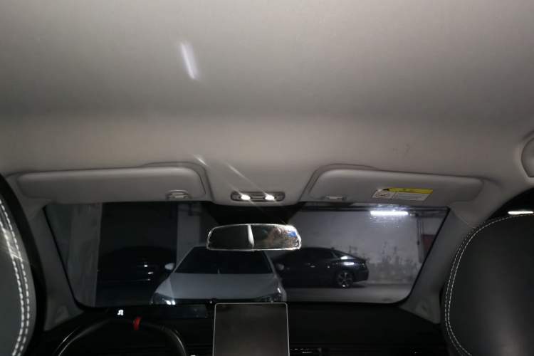 Used NETA V 2022 Long-Range Industry Custom Edition Headliner