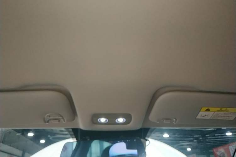 Used NETA V 2022 Chao 400 Lite Headliner