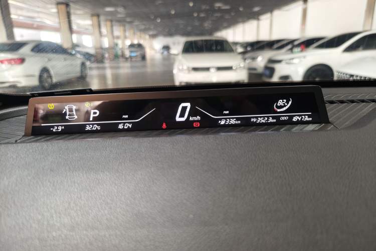 Used NETA V 2022 Long-Range Industry Custom Edition Instrument Cluster