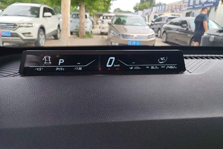 Used NETA V 2022 Chao 300 Lite Ternary Lithium Instrument Cluster