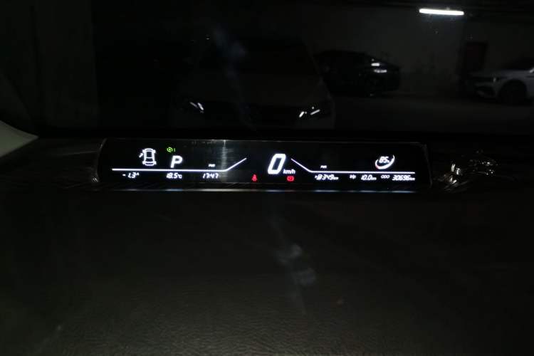 Used NETA V 2022 Long-Range Industry Custom Edition Instrument Cluster