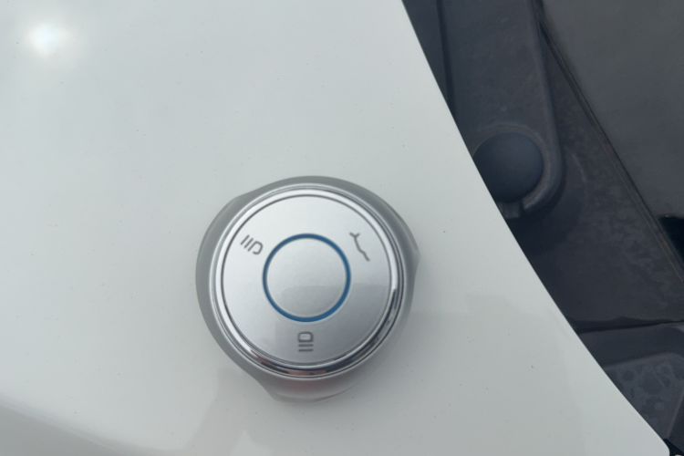 Used NETA V 2022 Chao 400 Lite Interior 1