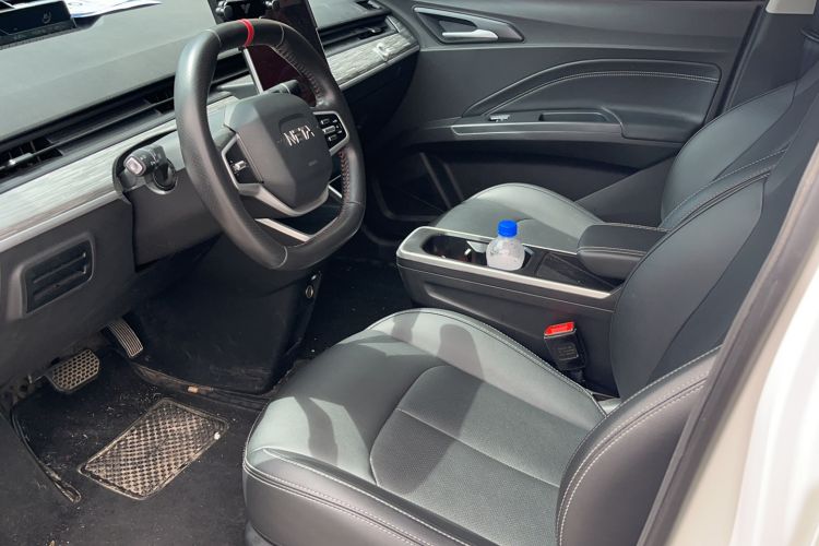 Used NETA V 2022 Chao 400 Lite Interior 1