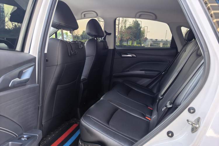 Used NETA V 2022 Chao 300 Lite Ternary Lithium Interior 2
