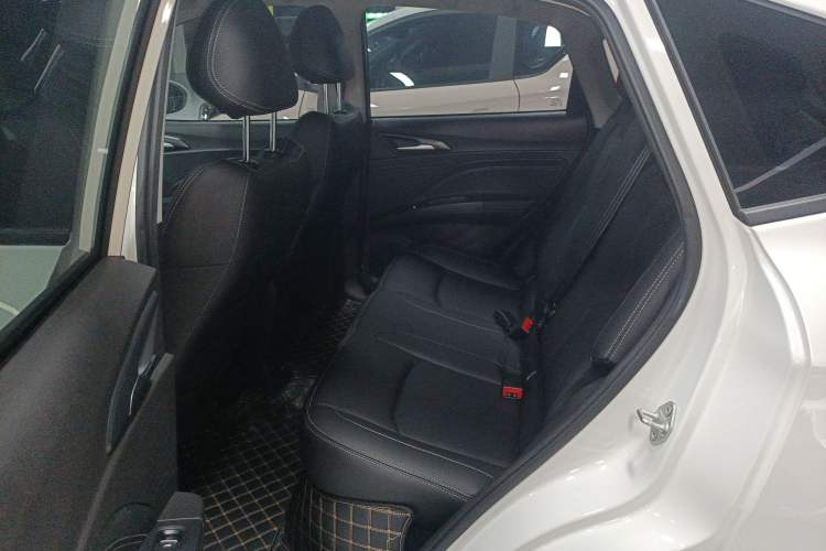Used NETA V 2022 Pro Long-Range Smart Edition Interior 4